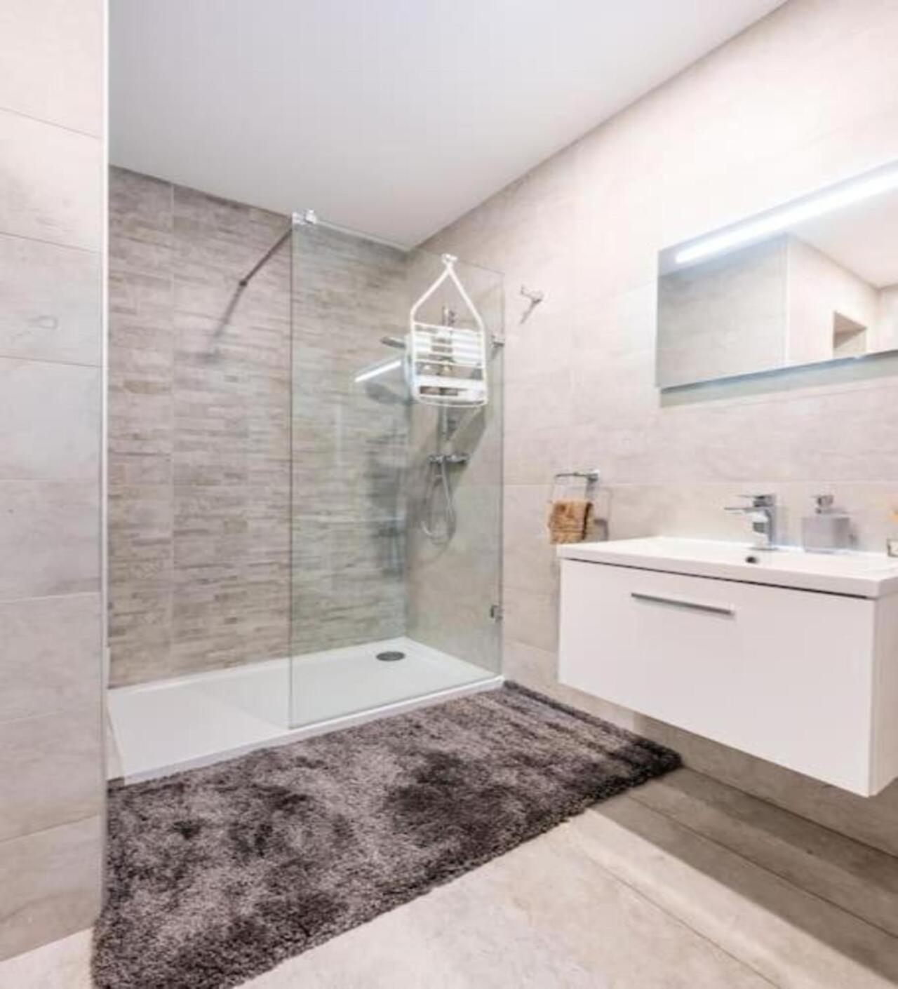 Sea View Luxury Apartment Brand New In La Valletta Esterno foto