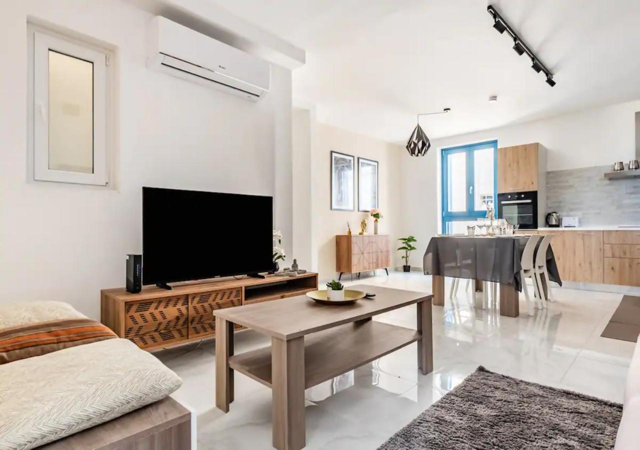 Sea View Luxury Apartment Brand New In La Valletta Esterno foto